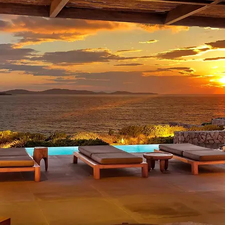 Villa Majestic Mykonos 5 Bedrooms Shannon Private Infinity Pool Sensational Sea Views Agios Ioannis
