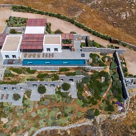 Majestic Mykonos 5 Bedrooms Shannon Private Infinity Pool Sensational Sea Views Agios Ioannis